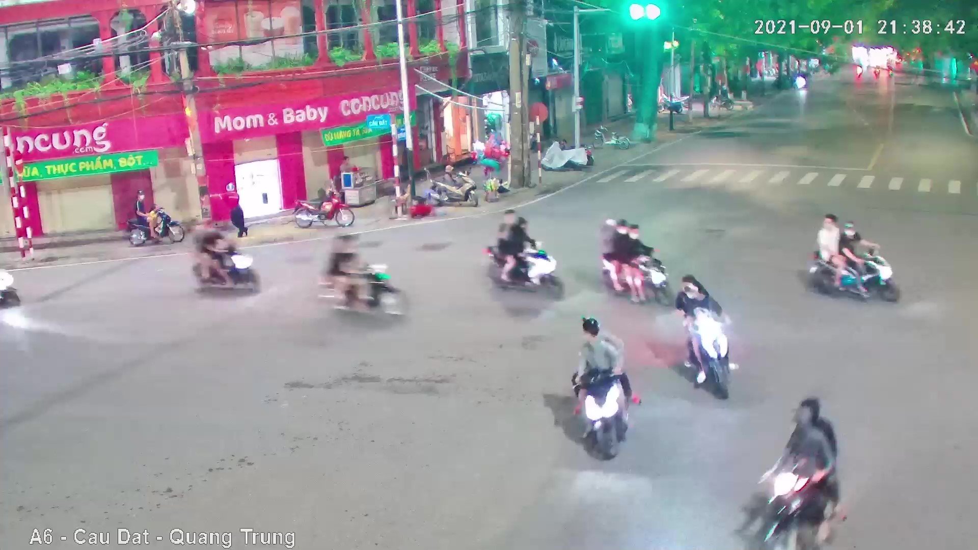 Cơ quan CSĐT Công an quận Hồng Bàng: Tìm người chứng kiến vụ cố ý gây thương tích xảy ra trước cửa nhà số 36C Lãn Ông